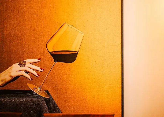 Lost At Sea Sarandë